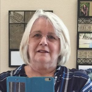 Meet your Posher, Cindy